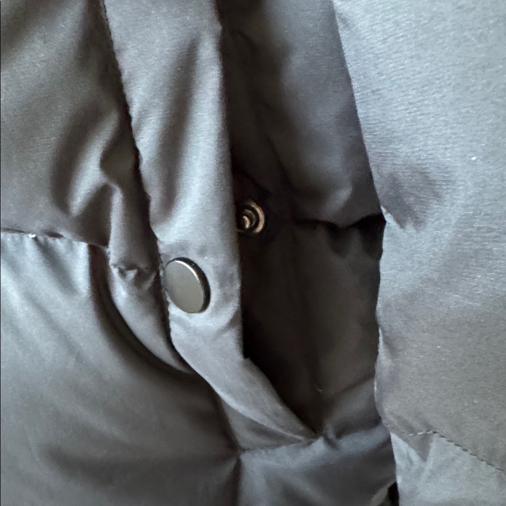 Quince Cropped Puffer Jacket Size Small - Picture 2 of 8